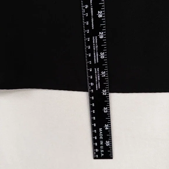 TOBI Mini Shift Dress Sz Small Black Short Cuffed Sleeve Lined Retro Minimalist - Picture 6 of 9